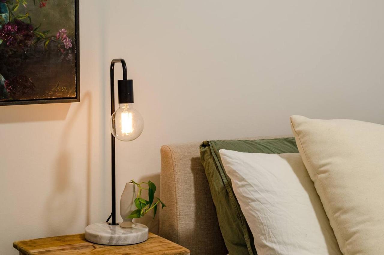 Annie's Escape - Elegant Coastal Style By The Apartment Wollongong